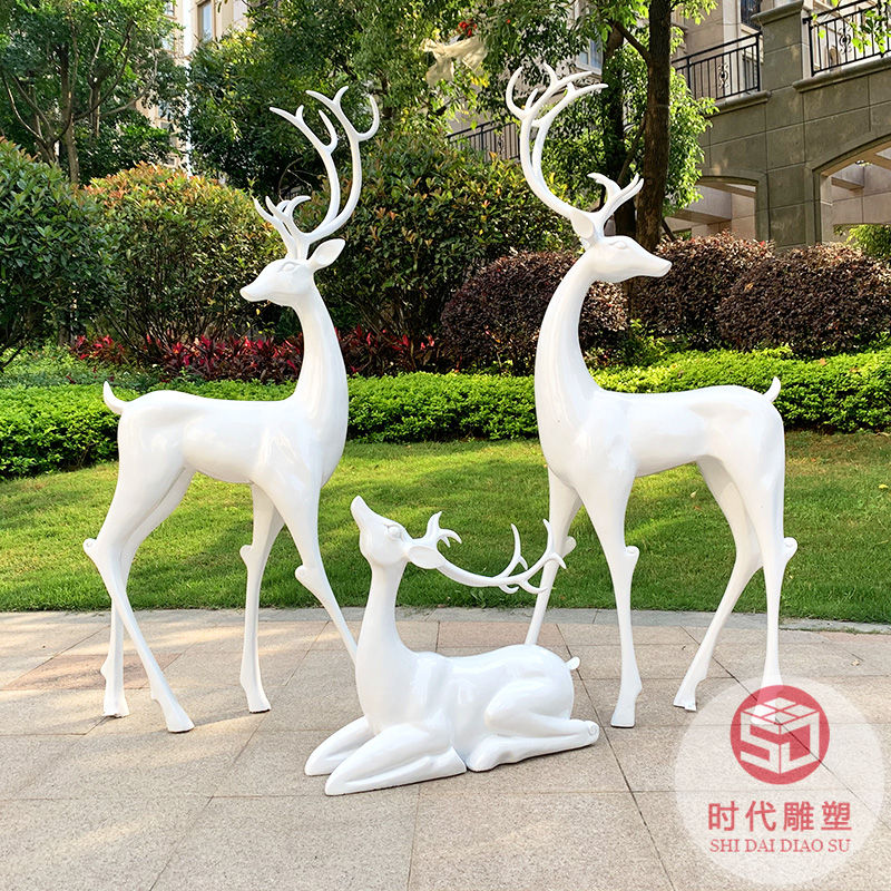 大型卡通人物玻璃鋼泡沫雕塑定制網(wǎng)紅公仔景觀道具商場(chǎng)美陳擺件