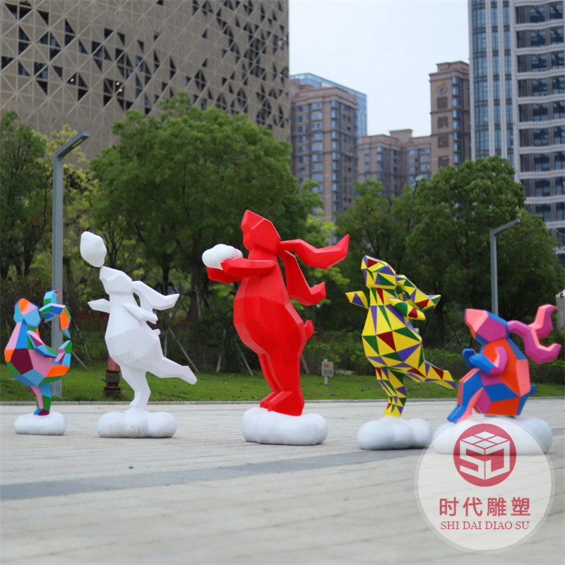 卡通玻璃鋼人物動物幾何雕塑抽象異型熊貓大型不銹鋼園林景觀擺件
