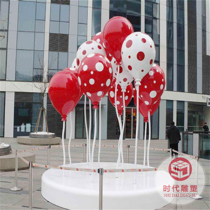 玻璃鋼大型仿真熱氣球雕塑商場(chǎng)景區(qū)美陳展覽戶(hù)外裝飾糖果禮盒擺件
